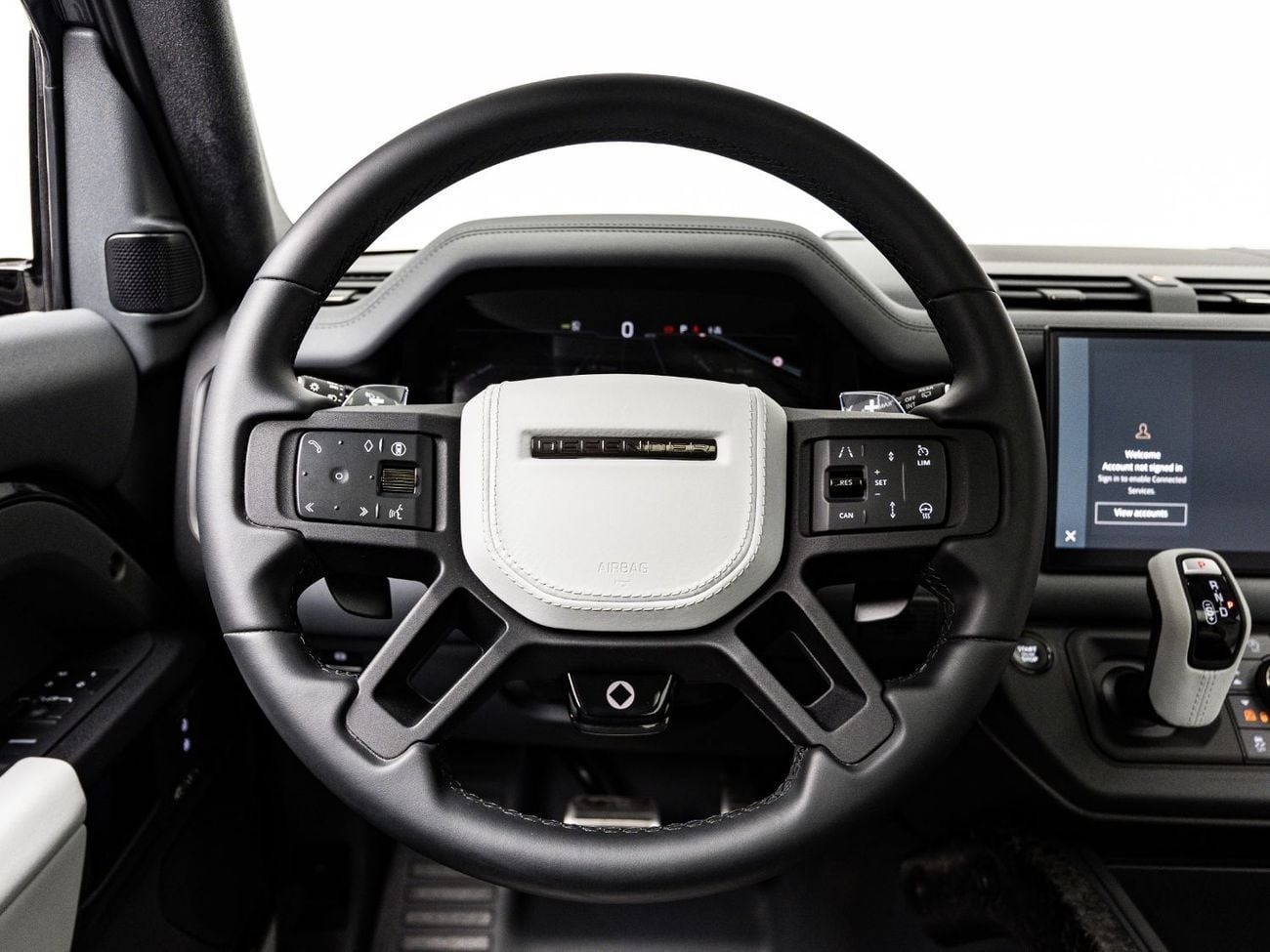 Land Rover Defender 110 P635 OCTA V8 Exclusive, 2030 Warranty + Service Contract