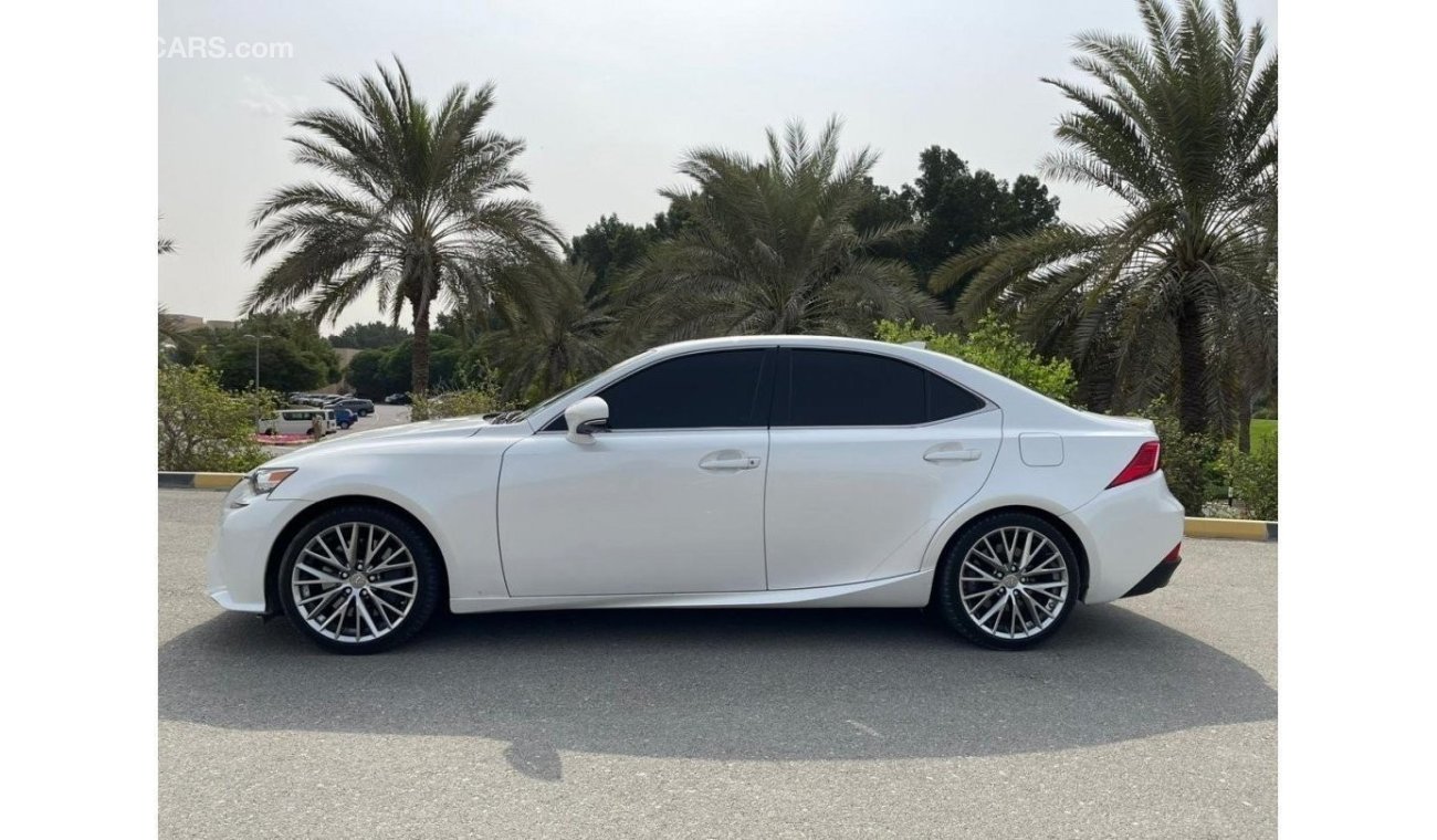 Lexus IS300 Platinum Luxes is300 2016 full opsions no 1