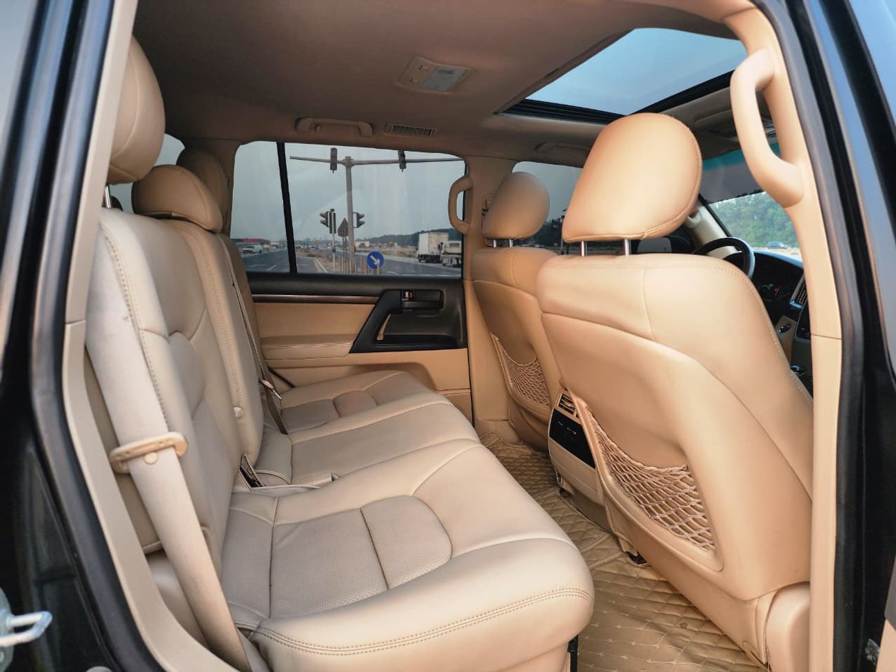 Toyota Land Cruiser GXR V8 MODEL 2012 UPGRADE 2021