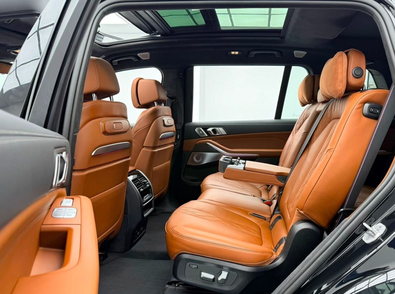 BMW X7 2025 BMW X7 M60i, BMW Warranty+Service Contract+Full BMW Service History, GCC