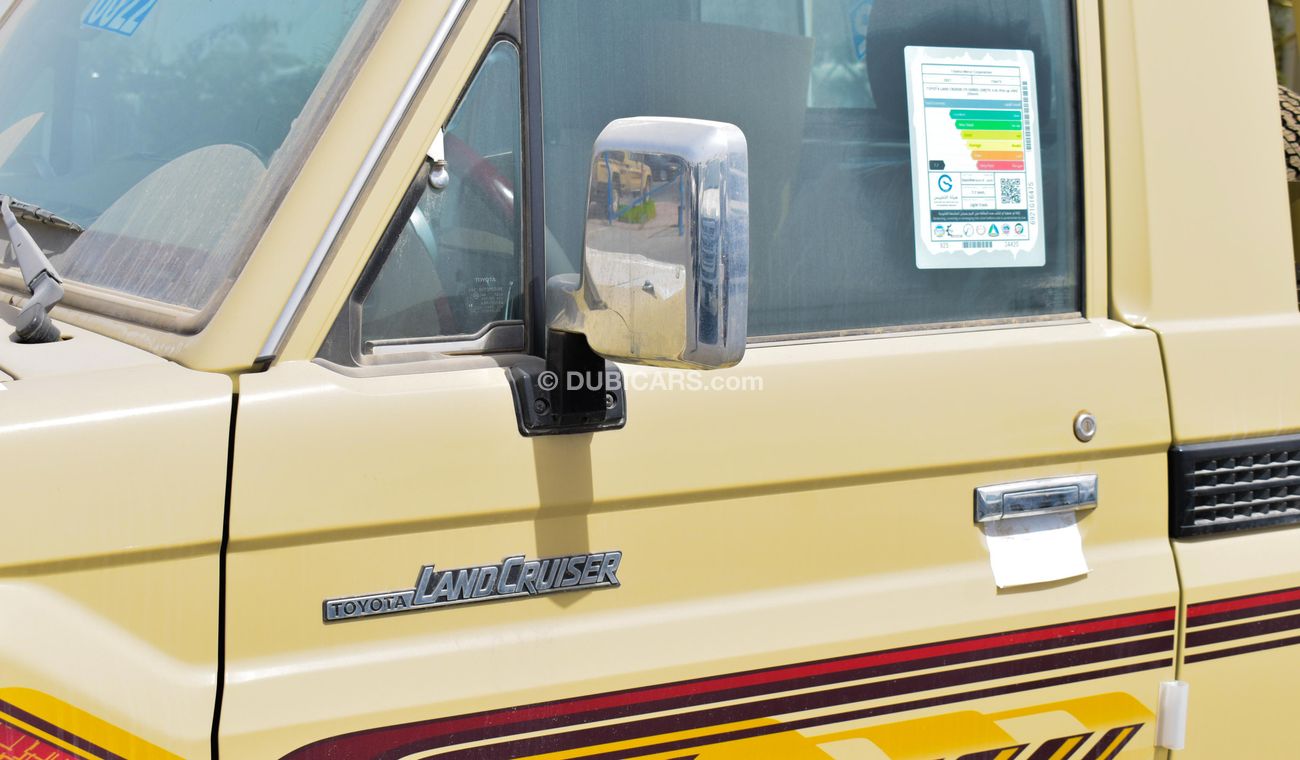 Toyota Land Cruiser Pick Up LX V6