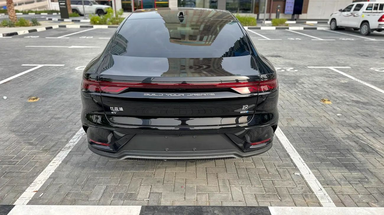 بي واي دي هان Flagship | (Plug in Hybrid) | EV Range 245 KM