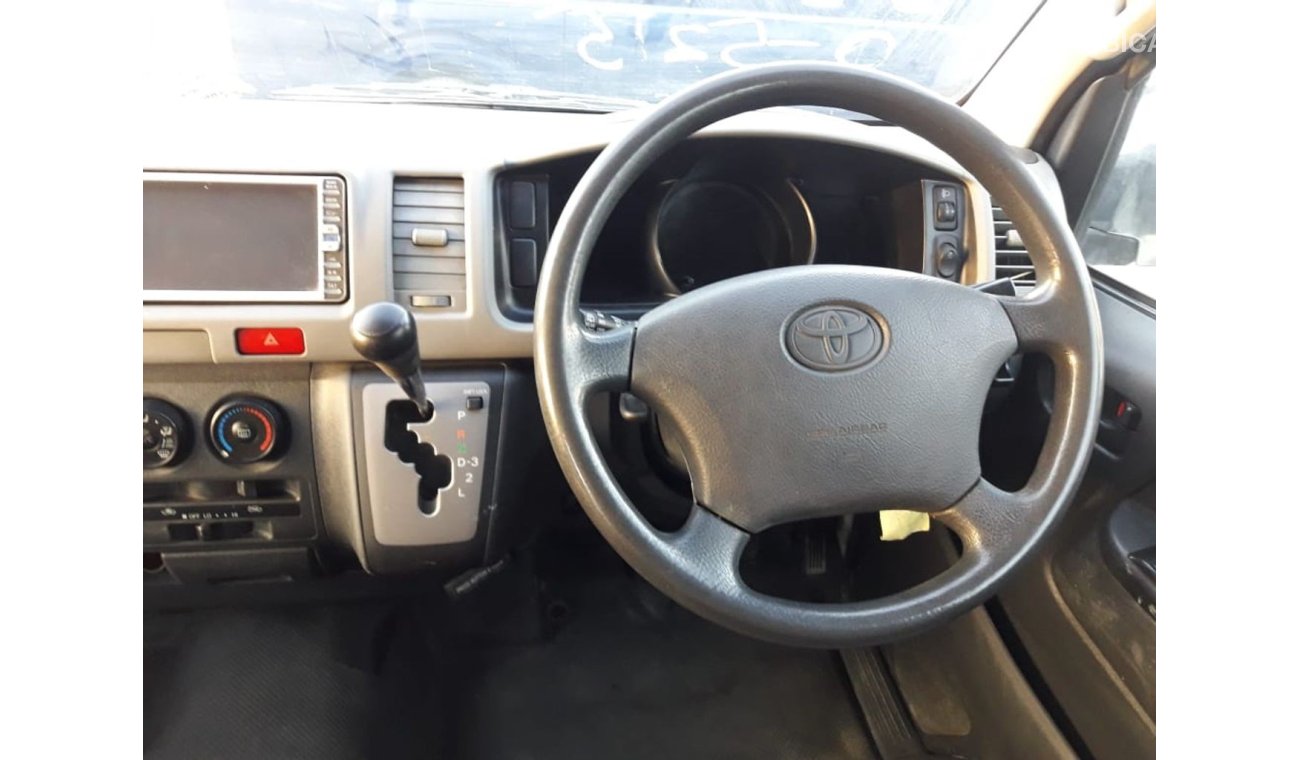 تويوتا هاياس Hiace RIGHT HAND DRIVE (Stock no PM 255 )