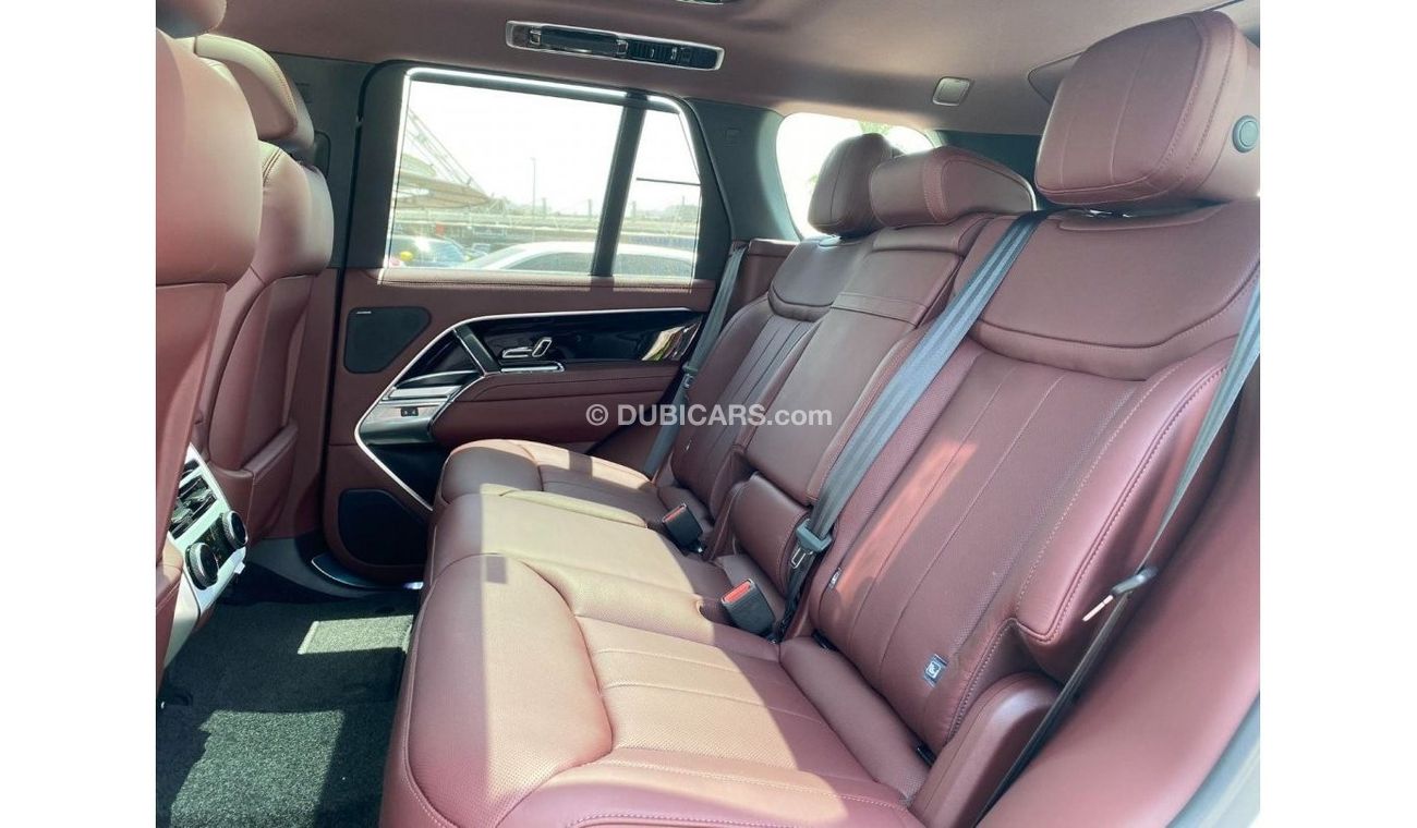 Land Rover Range Rover GCC SPECC UNDER WARRANTY AND SERVICE CONTRACT