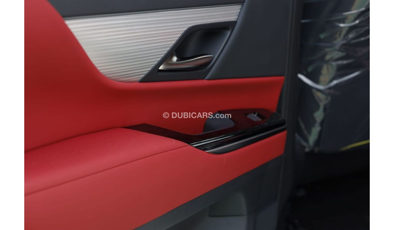 Lexus LX 600 LEXUS LX600 FSport Model 2023