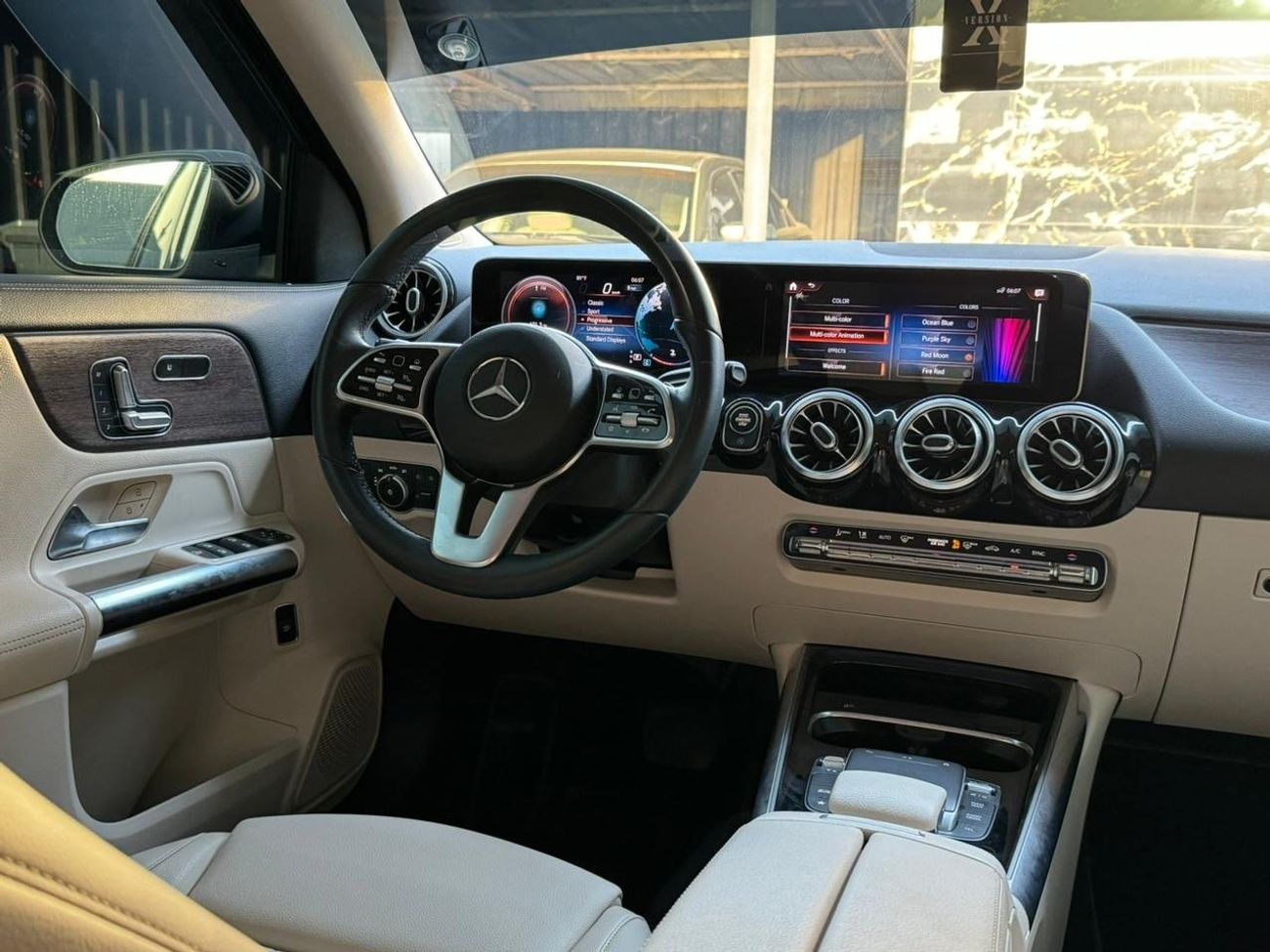 مرسيدس بنز GLA 250 4MATIC