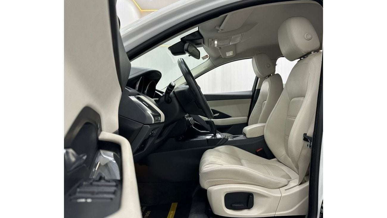 Jaguar E Pace 2019 Jaguar E-Pace P200 SE, Full Agency Service History, One Year Unlimited KM Warranty, Excellent C