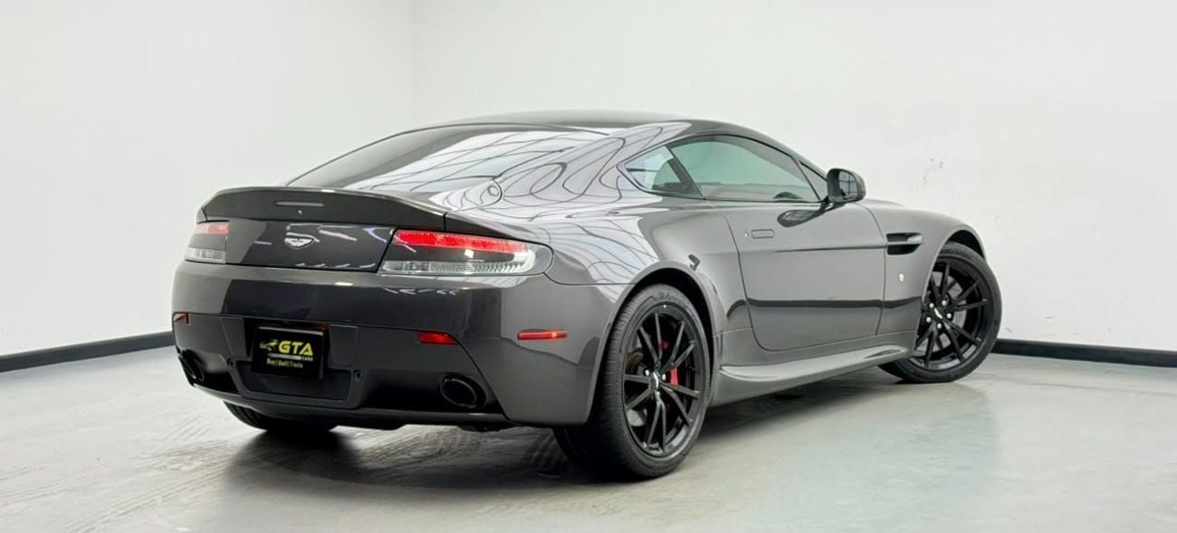 أستون مارتن فانتيج STANDARD 2014 Aston Martin Vantage V8, Service History, Fully Loaded, Excellent Condition, GCC