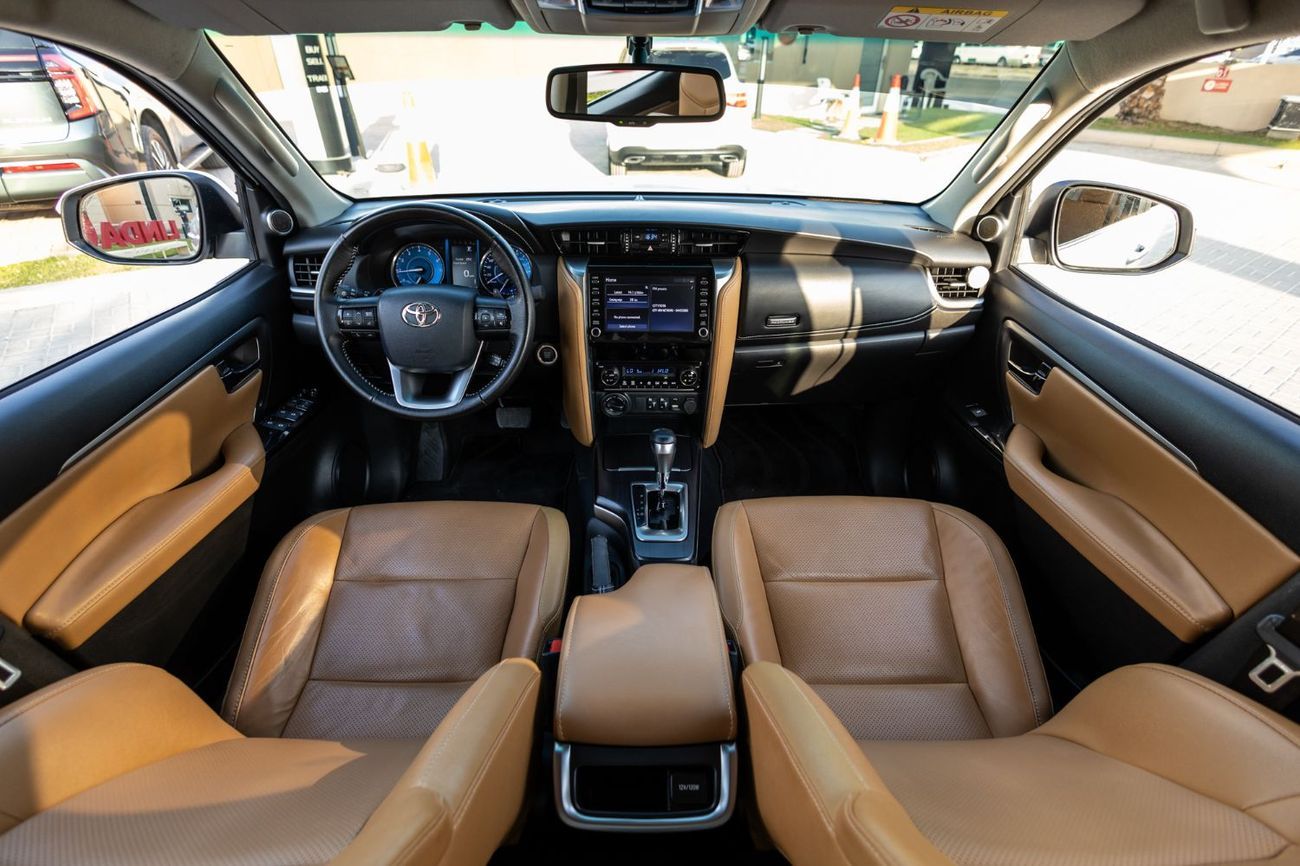 تويوتا فورتونر VXR 4.0L (278 HP)