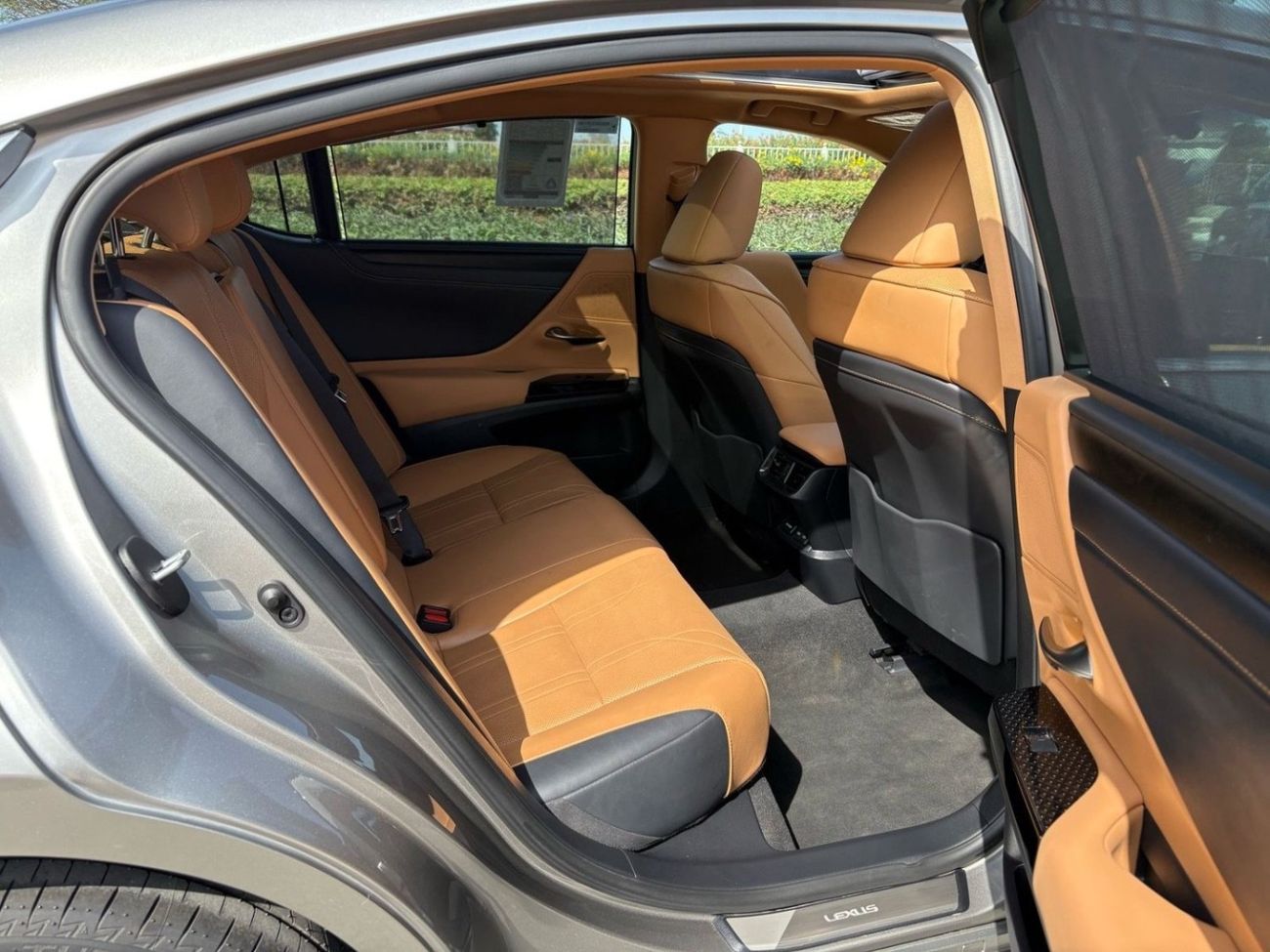 لكزس ES 350 Platinum 3.5L FWD