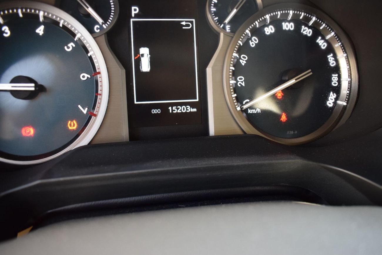 Toyota Prado Toyota Prado VXR 4.0L 4WD, Model:2023. Only done 15000 km