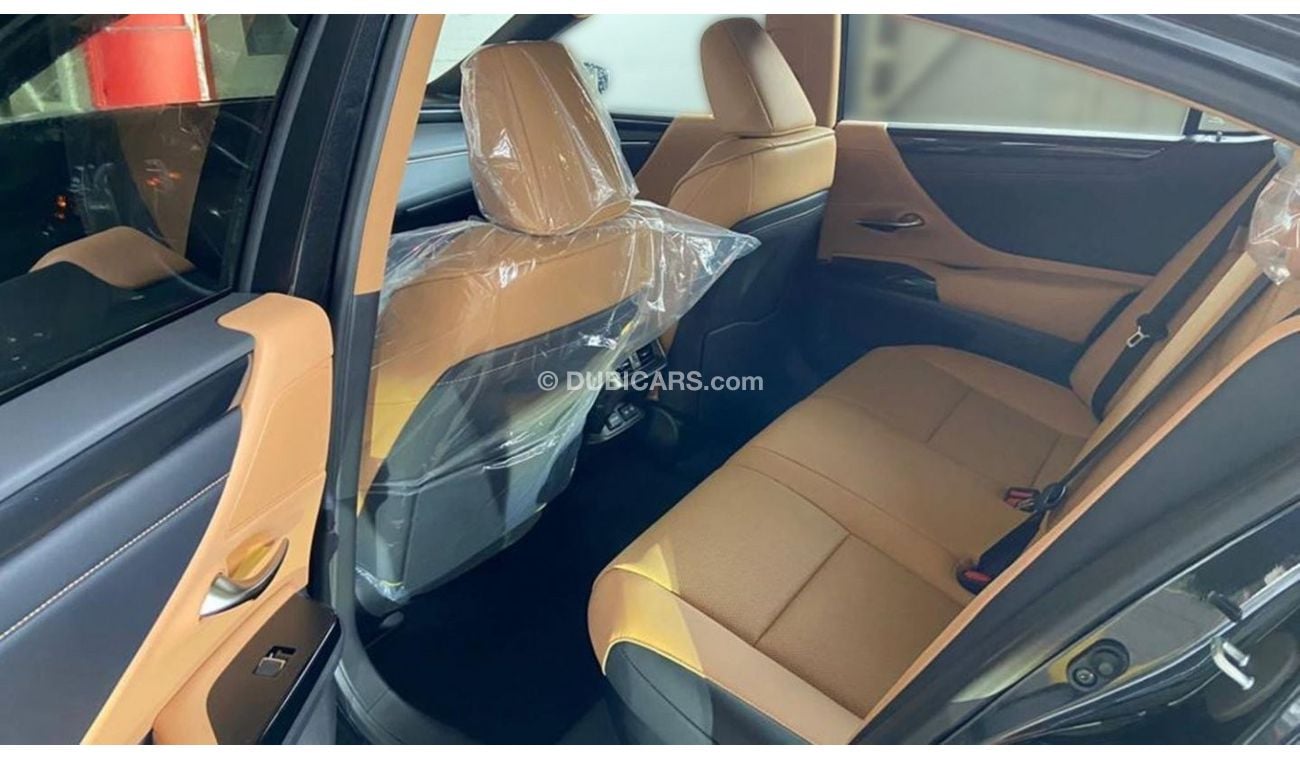 Lexus ES 300 2024 Lexus ES300H 2.5 Hybrid (With Radar and Panoramic roof)