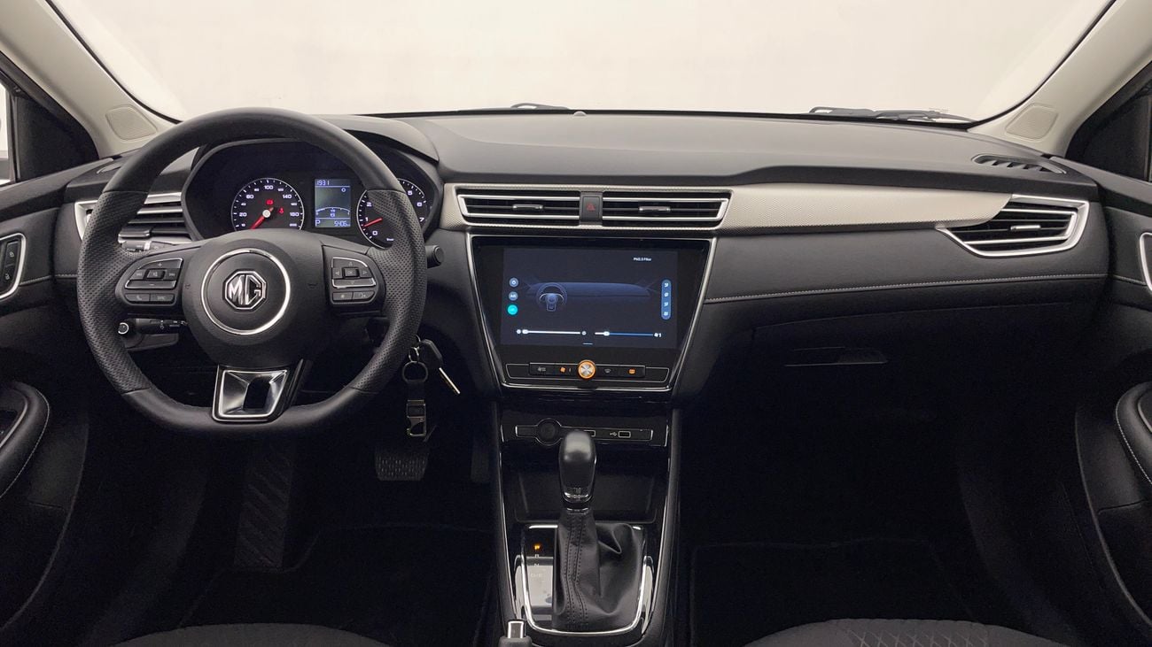 أم جي 5 STD 1.5 | بدون دفعة مقدمة | اختبار القيادة في المنزل