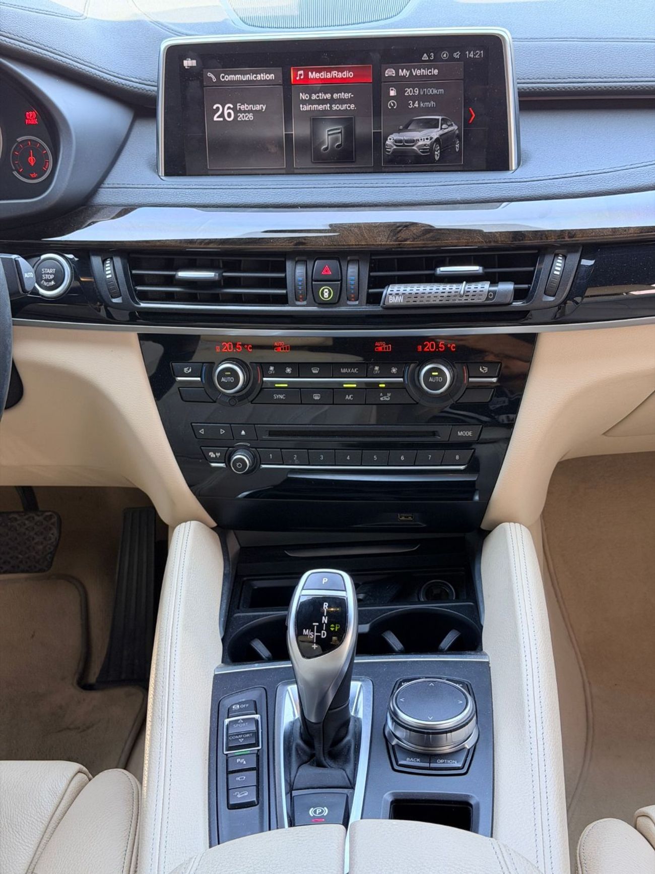 BMW X6 BMW X6 XDRIVE35I M KIT | 3.0L TURBO – 306 BHP | 2019 | GCC SPECS | AED 2,500 PER MONTH