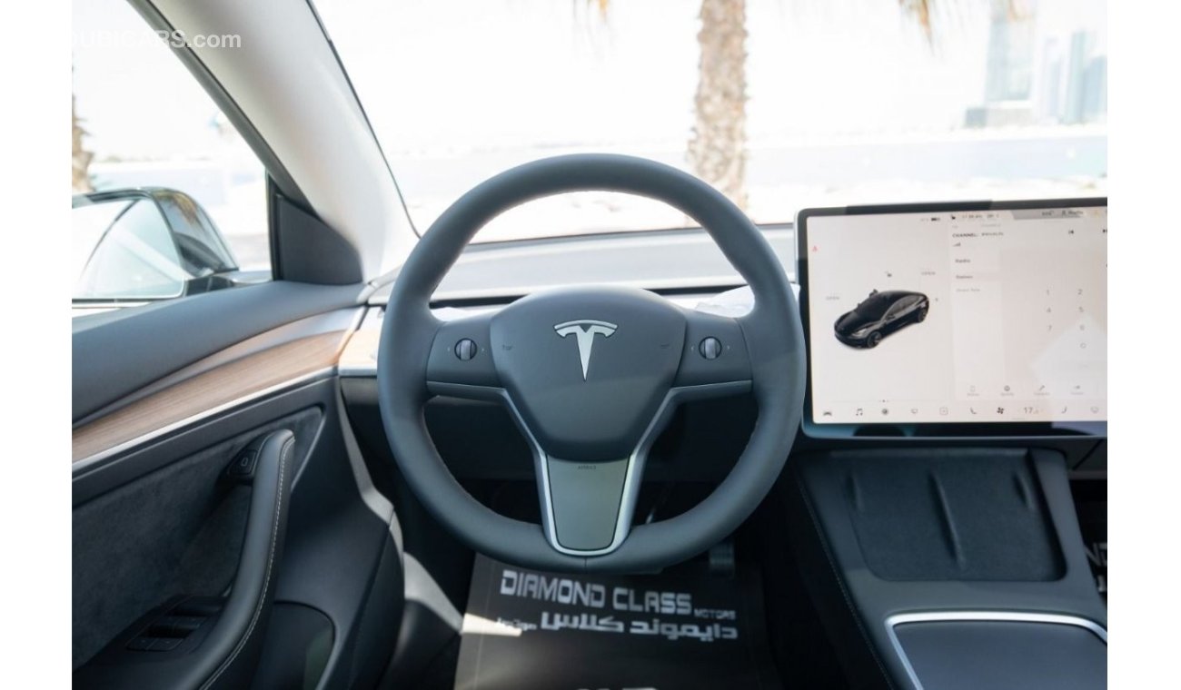 Tesla Model 3 Zero km