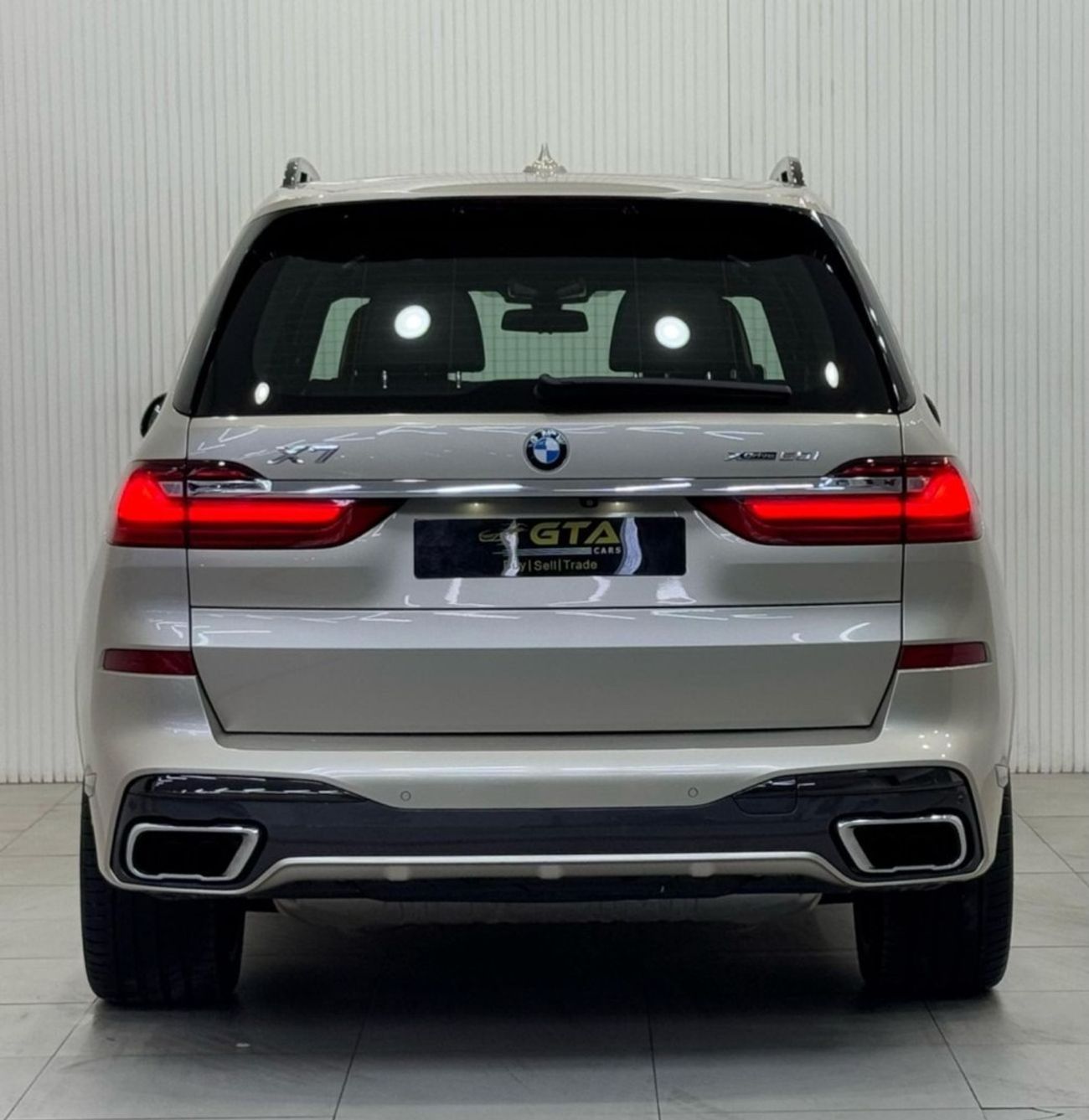 بي أم دبليو X7 50i 4.4L 2019 BMW X7 xDrive50i M-Sport, Warranty, Full BMW Service History, Fully Loaded, 7 Seater,