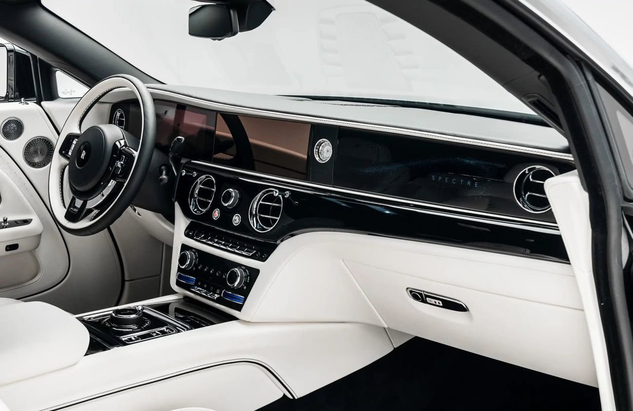 Rolls-Royce Spectre Dual Electric Motors | Warranty