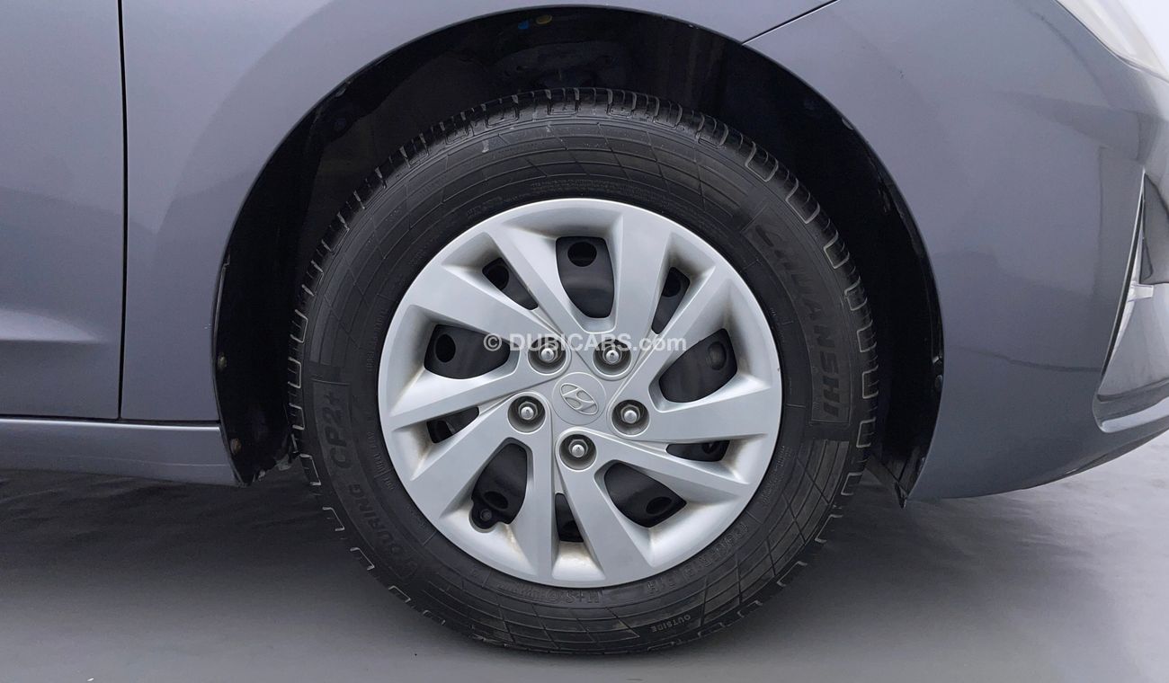 Hyundai Elantra GL 1.6 | Zero Down Payment | Free Home Test Drive