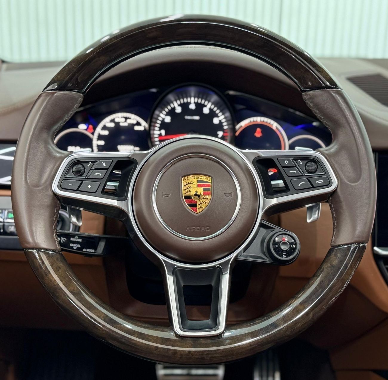 Porsche Cayenne S 2.9L (440 HP) 2019 Porsche Cayenne S, March 2026 Porsche Warranty, Full Porsche Service History, F