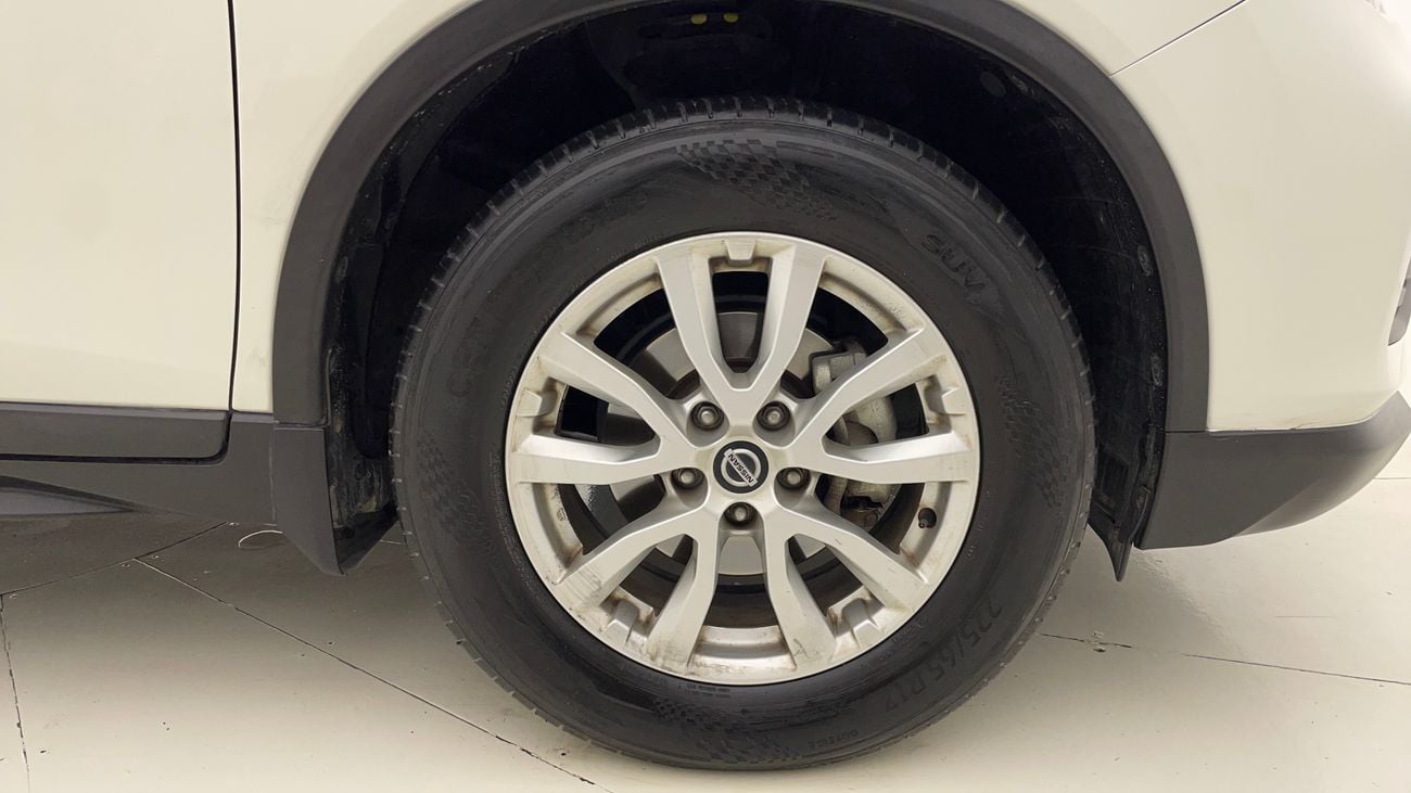 نيسان إكس تريل S 2.5 | بدون دفعة مقدمة | اختبار القيادة في المنزل