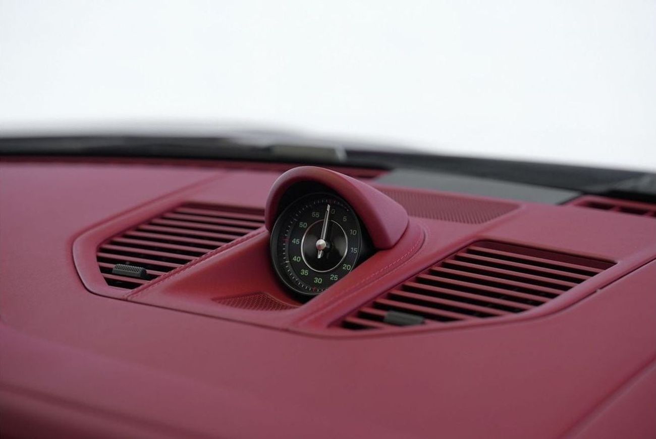 Porsche 911 Targa 4S Heritage 3.0L Targa