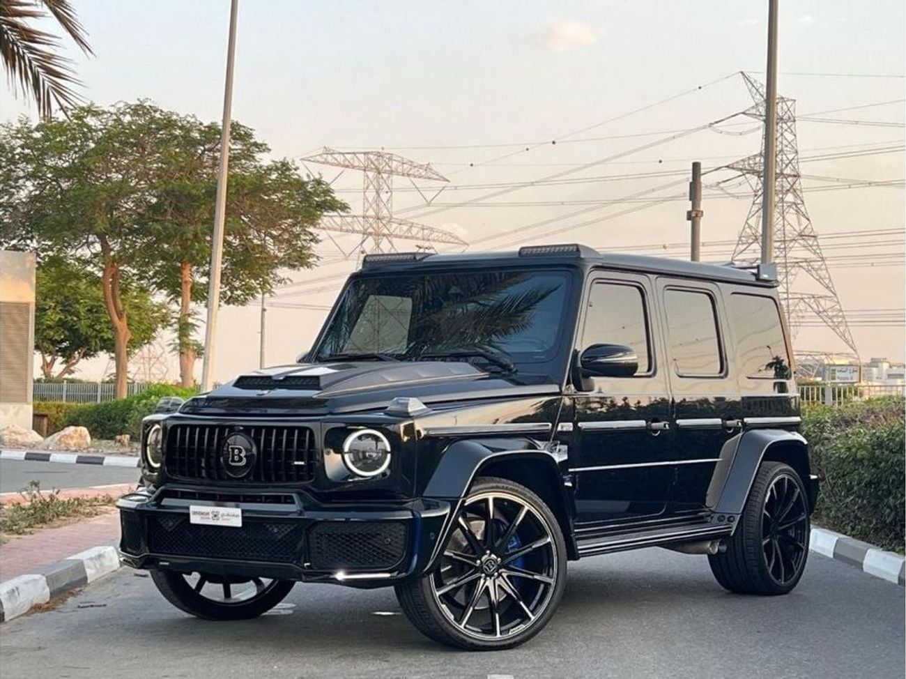 BRABUS 800 - Mercedes-AMG G 63 original brabus with docs  , full original paint , no accident , clean title ,