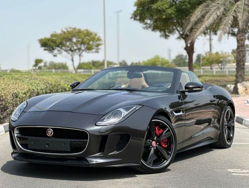 Jaguar F Type V8 S Jaguar F Type S Carbon Fiber Edition / GCC/ V8 / 2014 / Perfect Condition / Super charged / 495