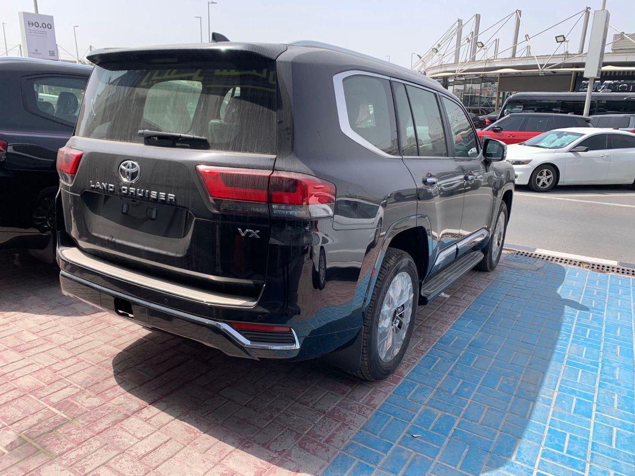تويوتا لاند كروزر 2026 TOYOTA LAND CRUISER VX 4.0L V6 PETROL HIGH OPTION