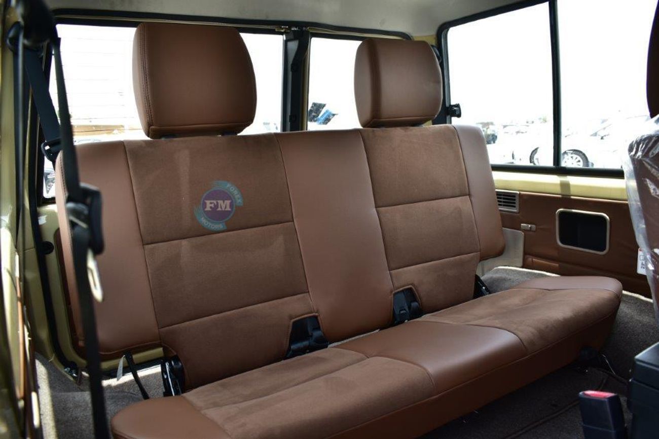 Toyota Land Cruiser 70 71 Hardtop V6 4.0L Petrol 4WD Automatic