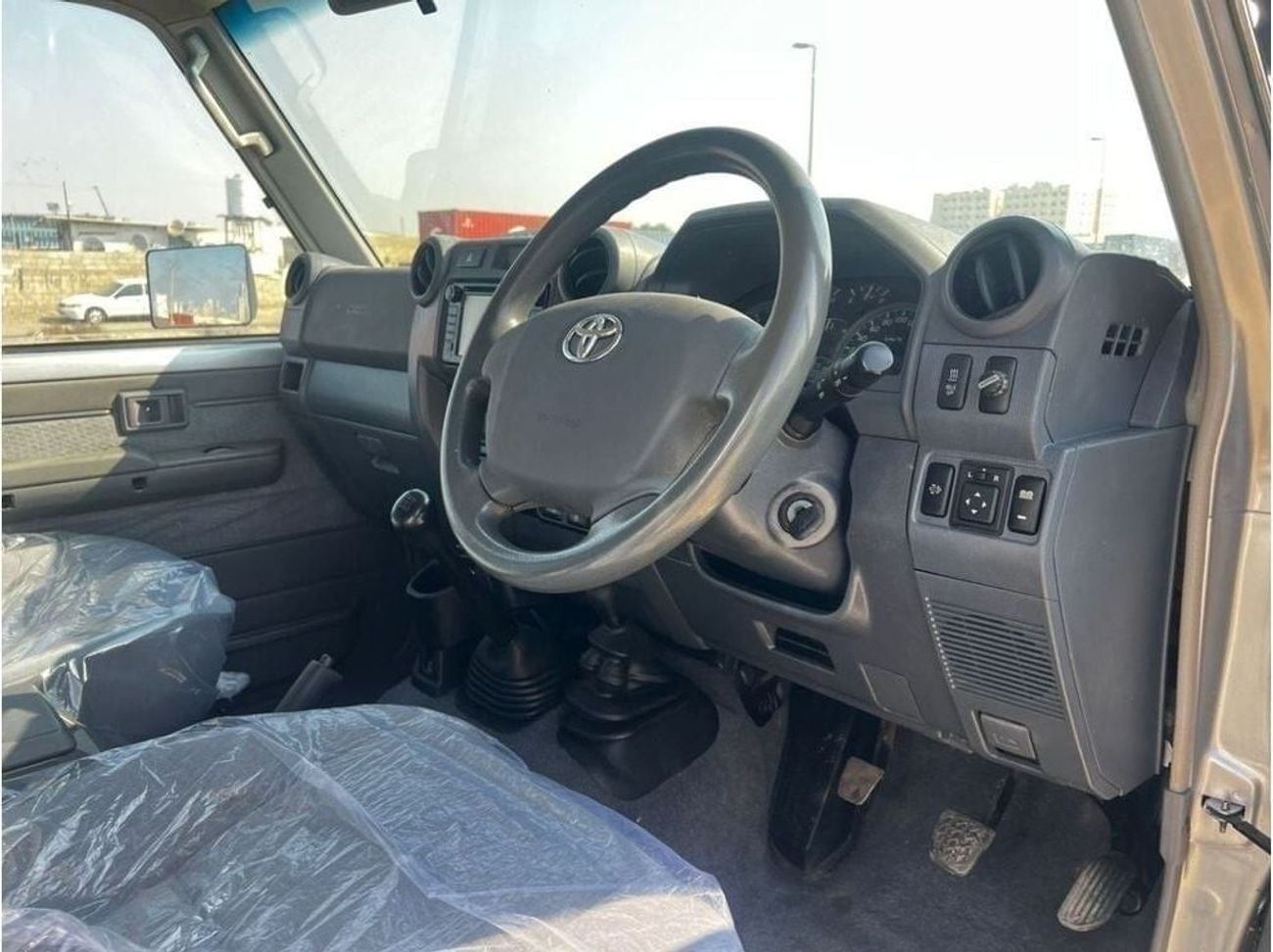 Toyota Land Cruiser Pick Up Diesel 4.5 Liter Right Hand Drive 4 Doors Manual Gear