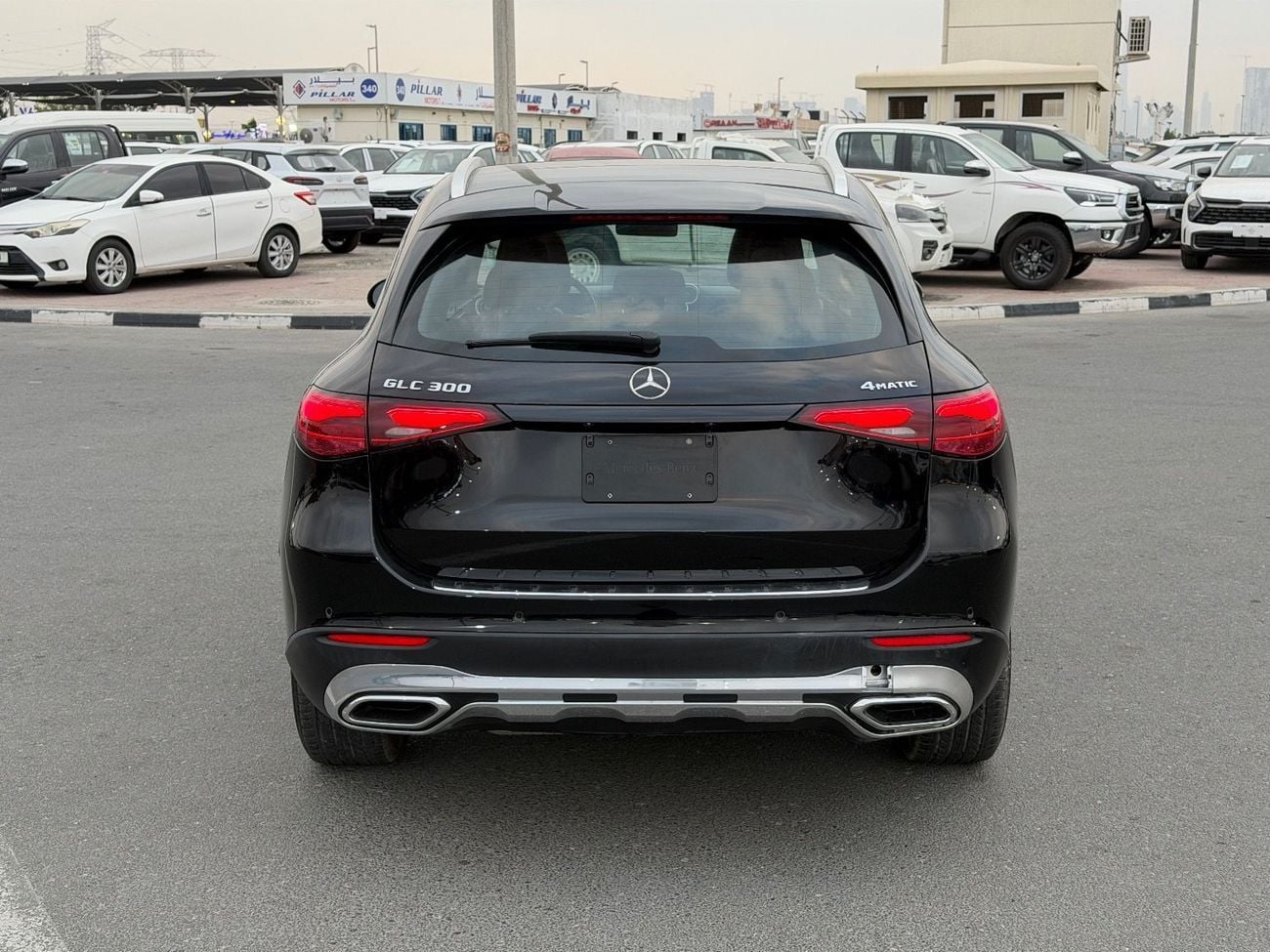 مرسيدس بنز GLC 300 4Matic