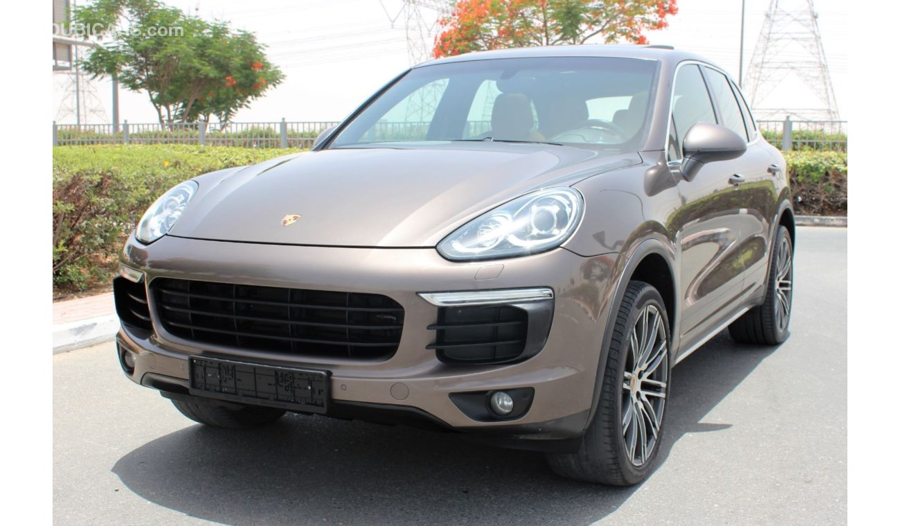 Porsche Cayenne S 2016/  V6/ 3.6/ GCC/ TOP OPTION/ 1 YEAR WARRANTY+FREE SERVICE CONTCRACT