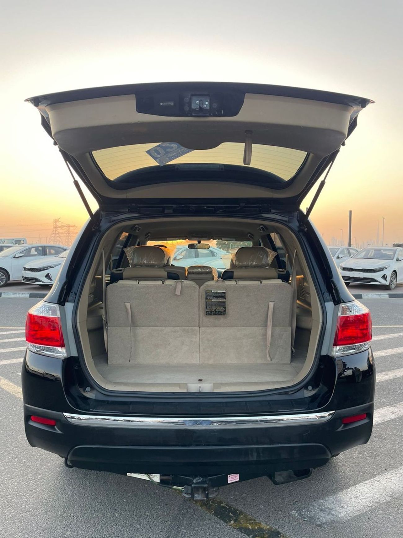 Toyota Highlander 2011 Toyota Highlander MidOption+ Electric Seats & Rear CAM - 7 Seater 3.5L V6 - 4x4 AWD - 79,000 Mi