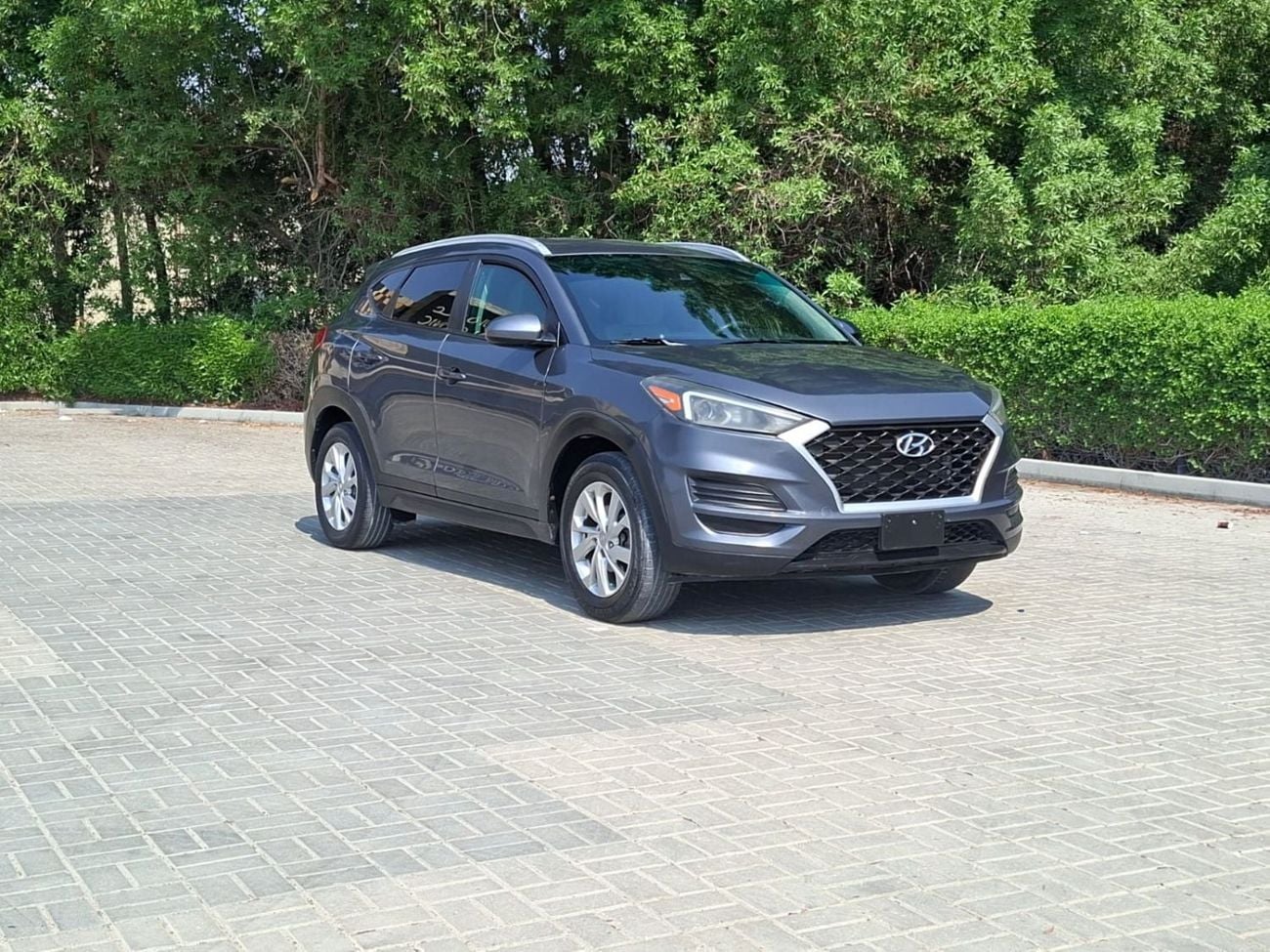 Hyundai Tucson GL MID