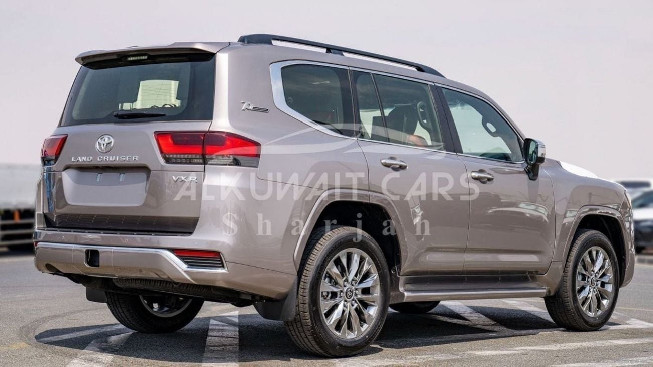 Toyota Land Cruiser VXR TOYOTA LAND CRUISER LC300 VXR 3.3D AT MY2025
