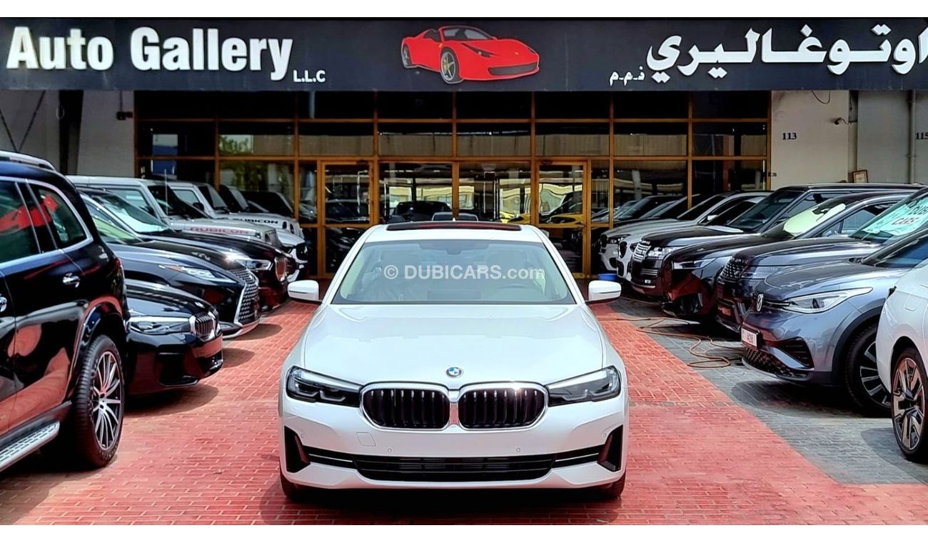 بي أم دبليو 520i i Under Warranty 2023 GCC