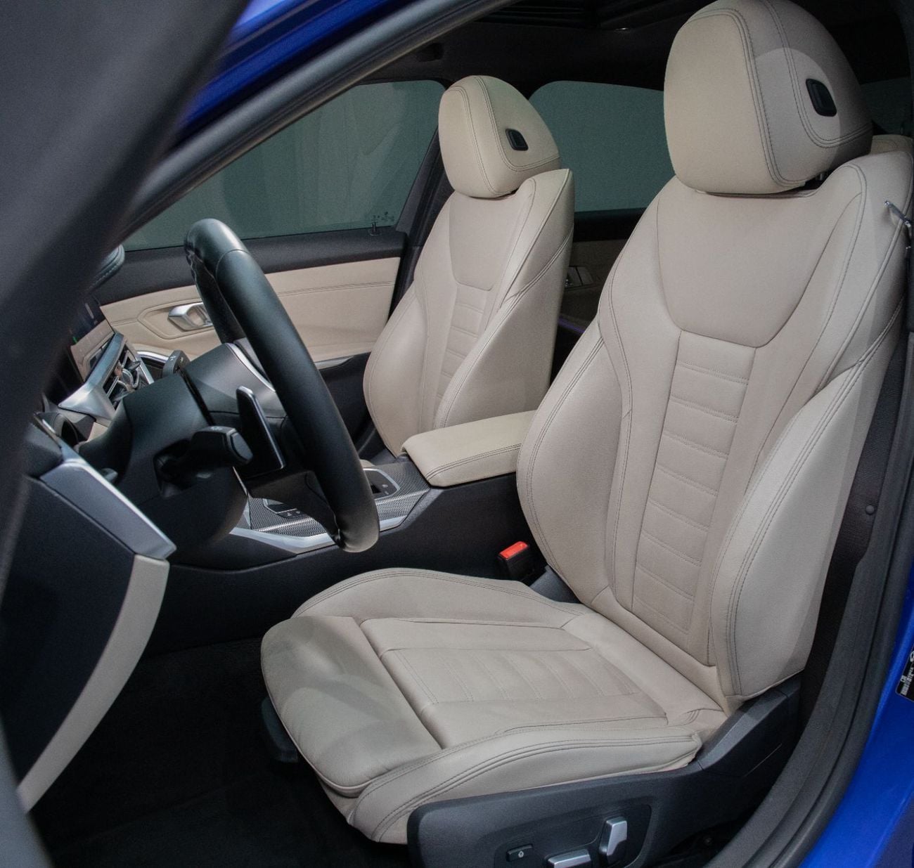 بي أم دبليو 330i M Sport 2.0L (255 HP)
