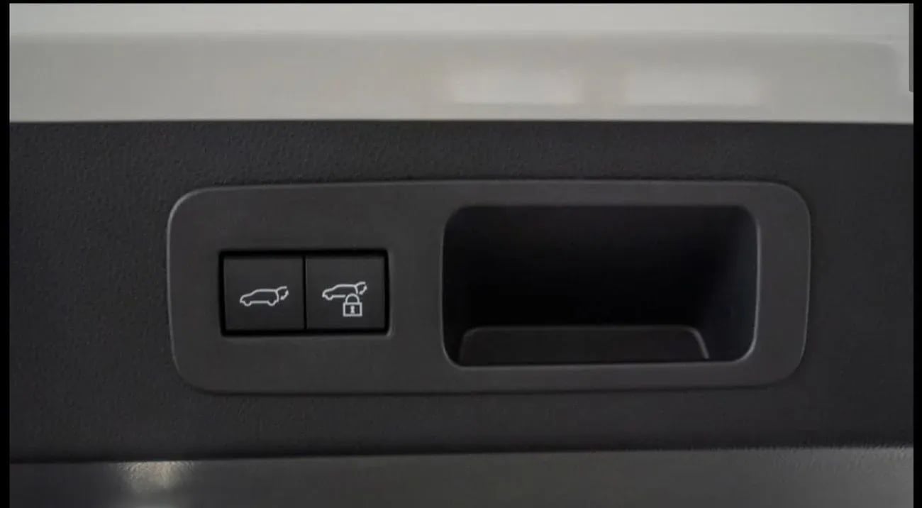 تويوتا لاند كروزر LAND CRUISER GR SPORT 3.3L DIESEL 2026