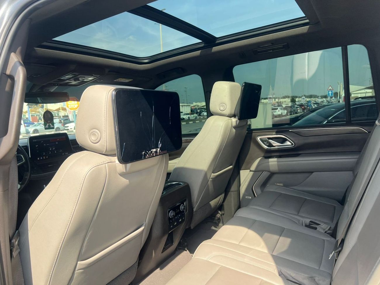 Chevrolet Suburban CHEVROLET SUBURBAN 2021 LT 5.3L RWD / V8