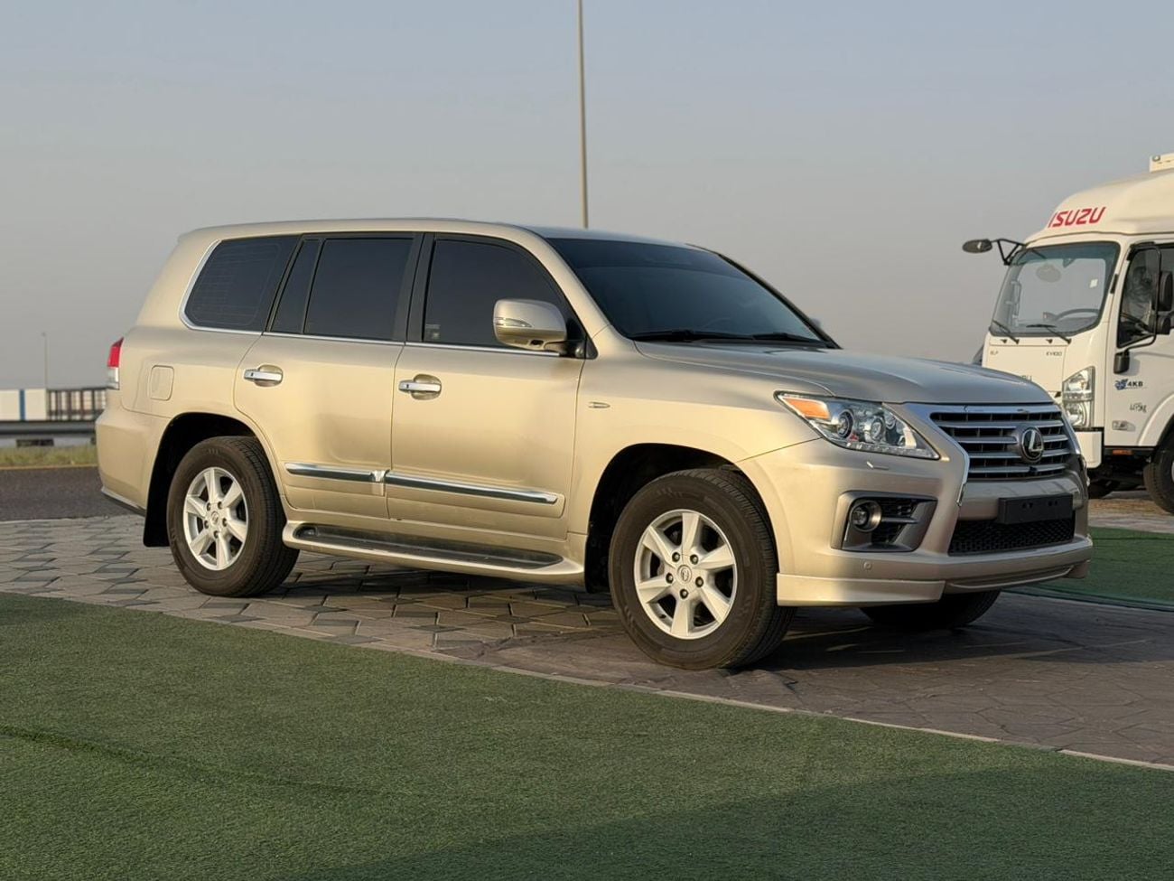 Lexus LX 570