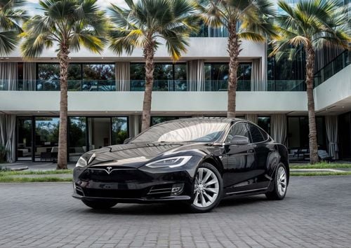 تسلا Model S Model S 75D | 1,734 P.M | 0% Downpayment | IMMACULATE!