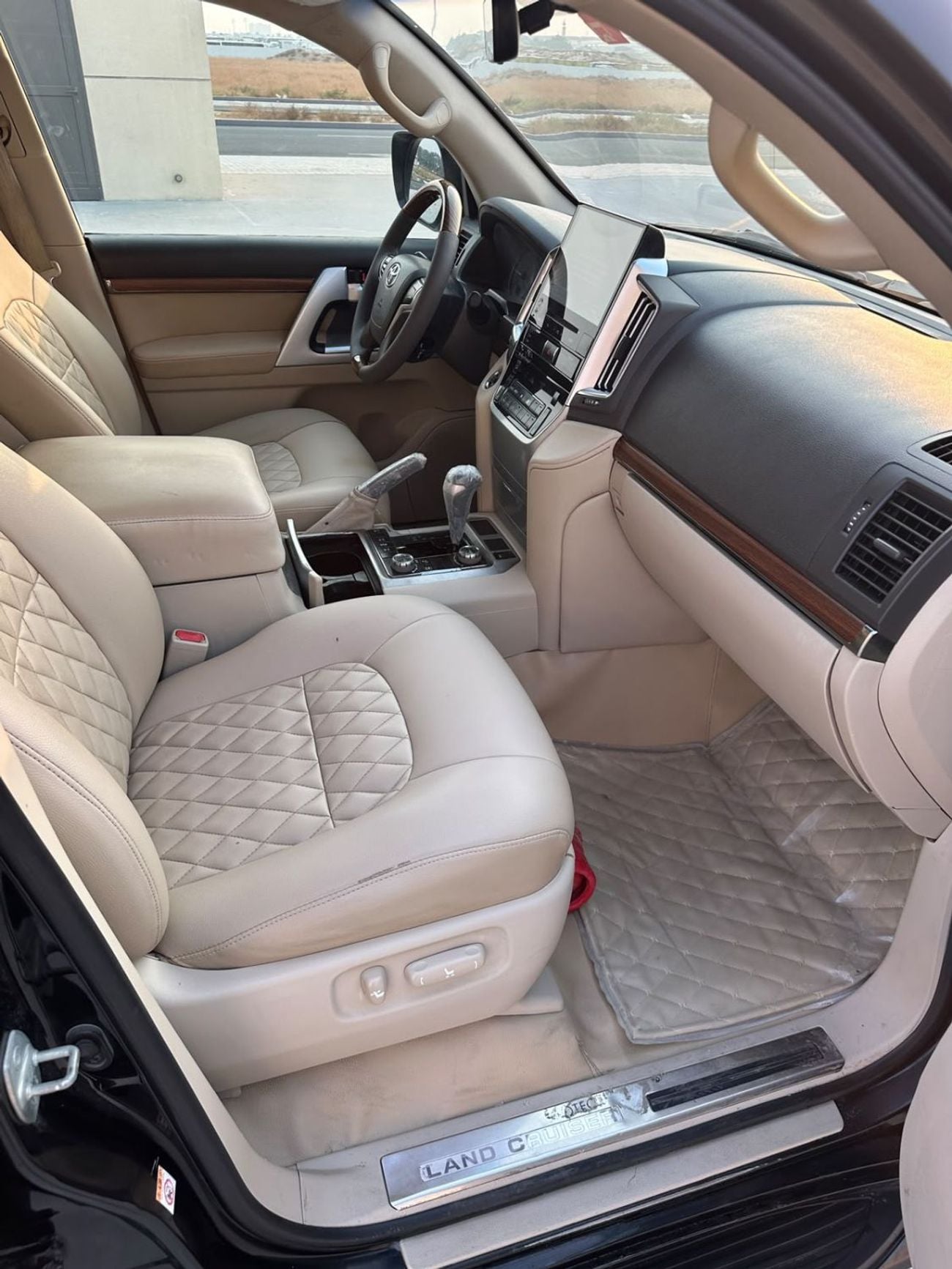 Toyota Land Cruiser GXR