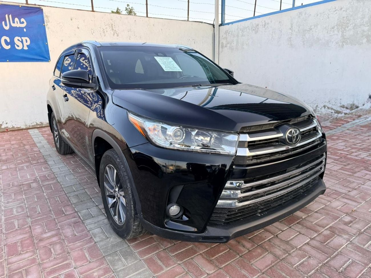 Toyota Highlander 2019 Toyota Highlander XLE 4x4 AWD Full Option