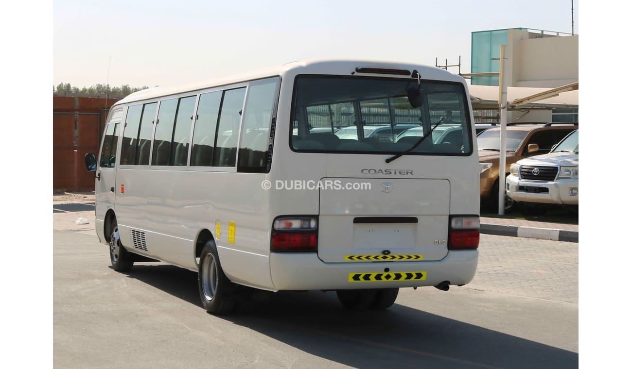تويوتا كوستر 2015 | COASTER 30 SEATER WITH GCC SPECS AND EXCELLENT CONDITION