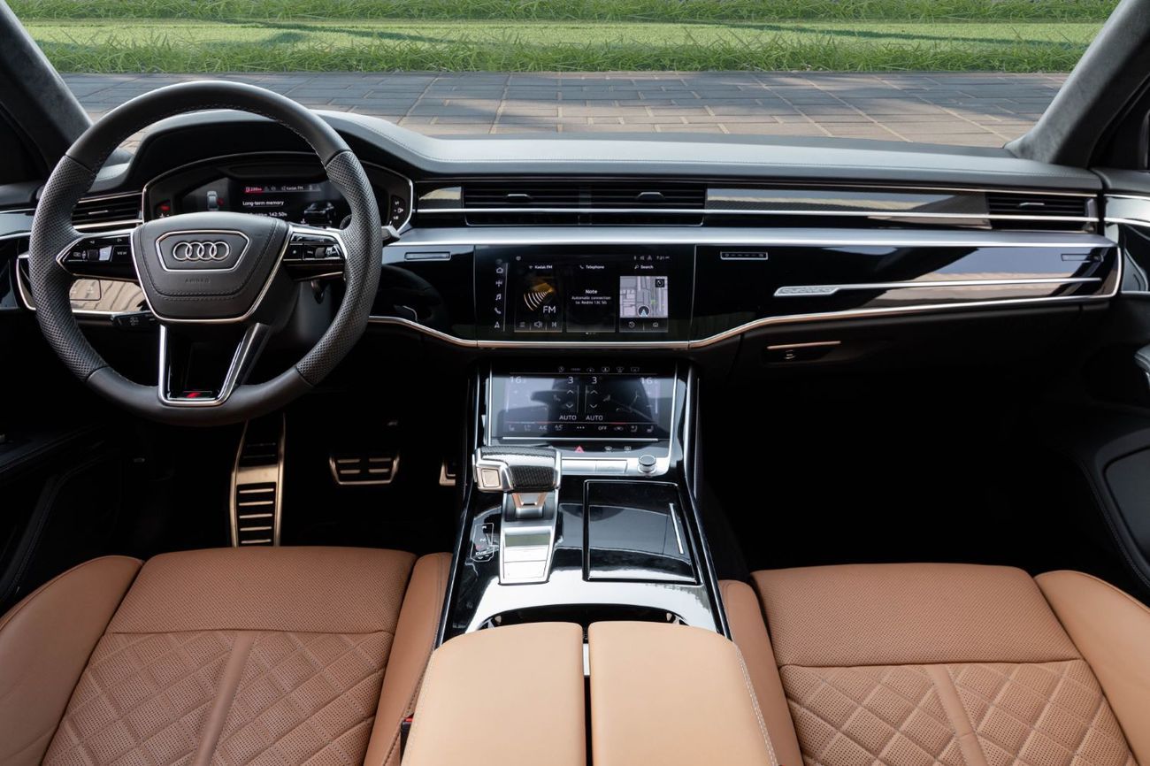 Audi S8 | 9,205 P.M  | 0% Downpayment | Agency Warranty/Service!