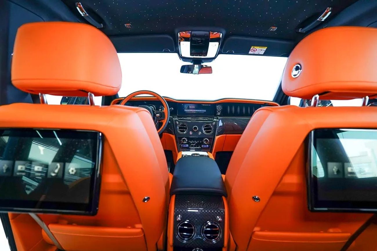 Rolls Royce Cullinan BLACK BADGE