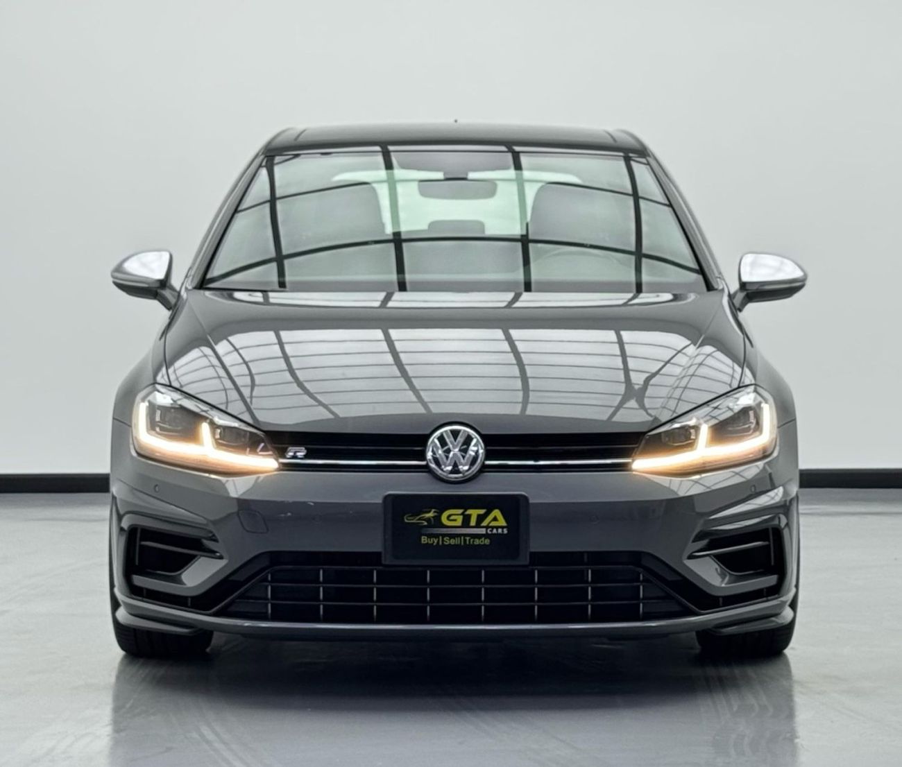 Volkswagen Golf R Base 2.0T 2019 Volkswagen Golf R, Warranty, Full Volkswagen Service History, Excellent Condition, GC