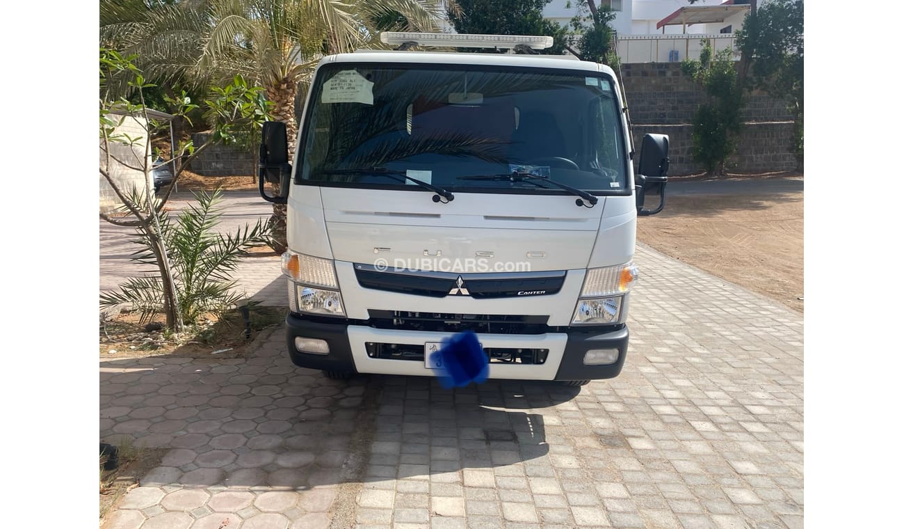 Mitsubishi Fuso Canter Recovery Truck
