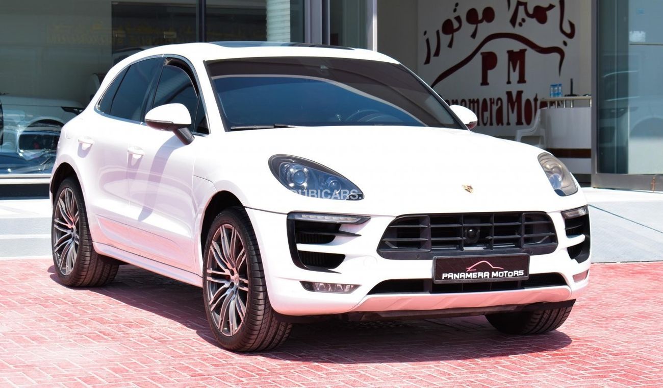 Used Porsche Macan Turbo 2015 for sale in Abu Dhabi 555135