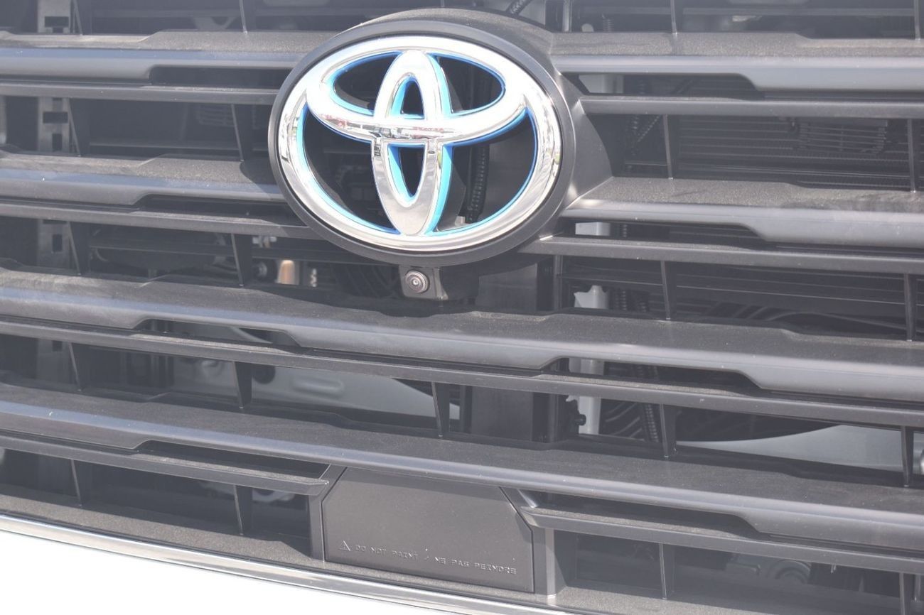 تويوتا سيكويا SEQUOIA 3.5L  SR5 TRD OFF ROAD